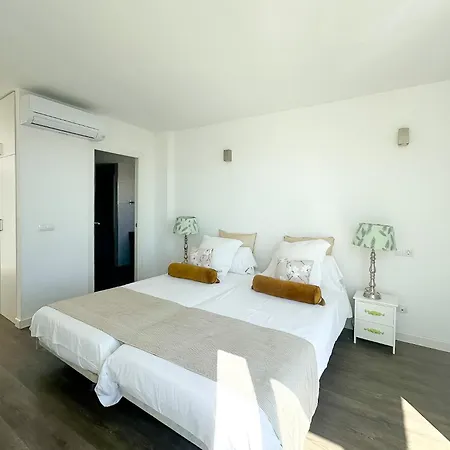 Moderna Con Piscina En Palma di Maiorca