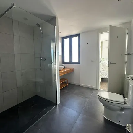 Moderna Con Piscina En Appartamento Palma di Maiorca