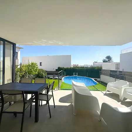 Appartamento Moderna Con Piscina En *